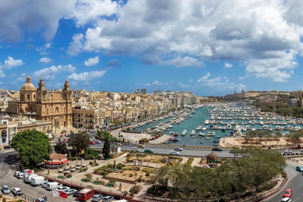 Modern 3 Bedroom Apartment Close To Paceville And Beach Is-Swieqi Exterior foto